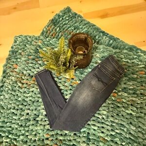 Mudd Women's Classic Blue Skinny Jeans